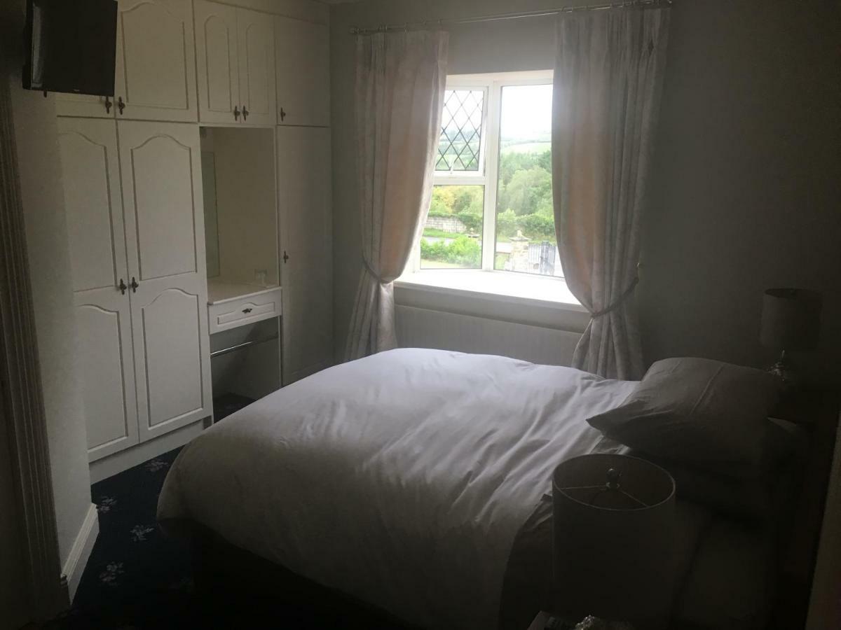 Dalton House Otel Abbeyfeale Dış mekan fotoğraf